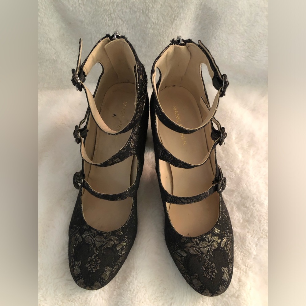 Marc fisher shoes, size 10